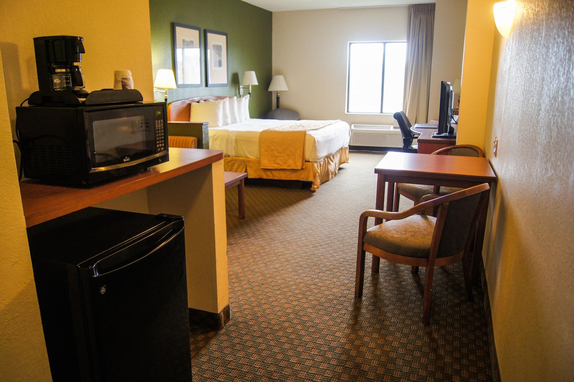 Quality Inn & Suites Lake Charles South Bagian luar foto